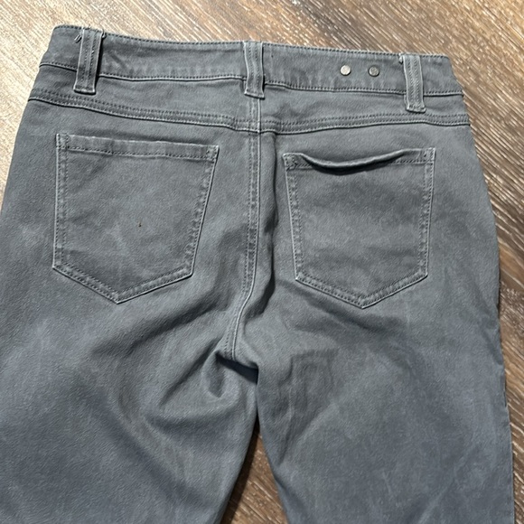 CaBi ladies, jeans, gray skinny size 4 - Picture 7 of 11